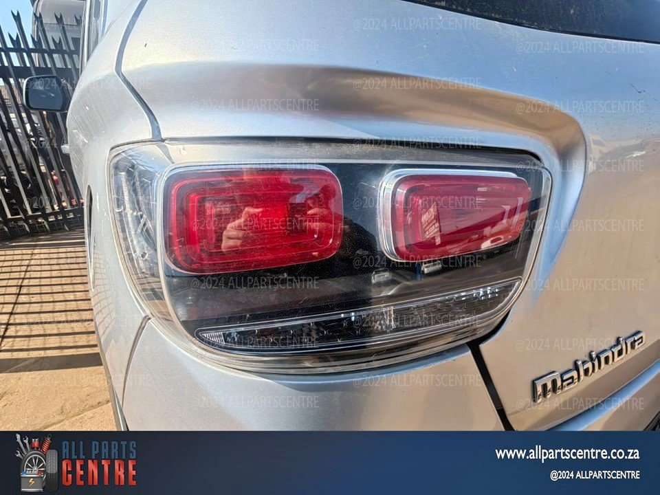 Mahindra KUV100 2021 tail light for sale used - Private Seller Mahindra KUV100 2021 tail light for sale used - Private Seller