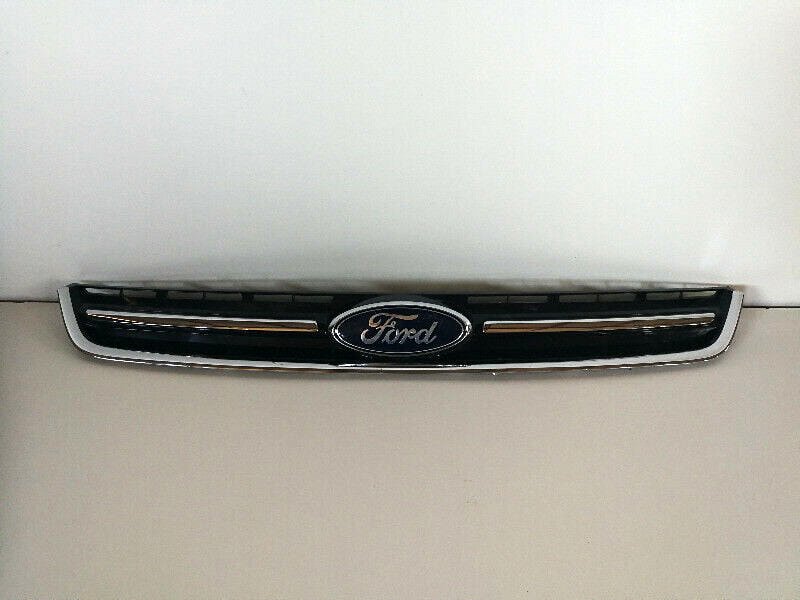 Ford Kuga Grill 2012-2015