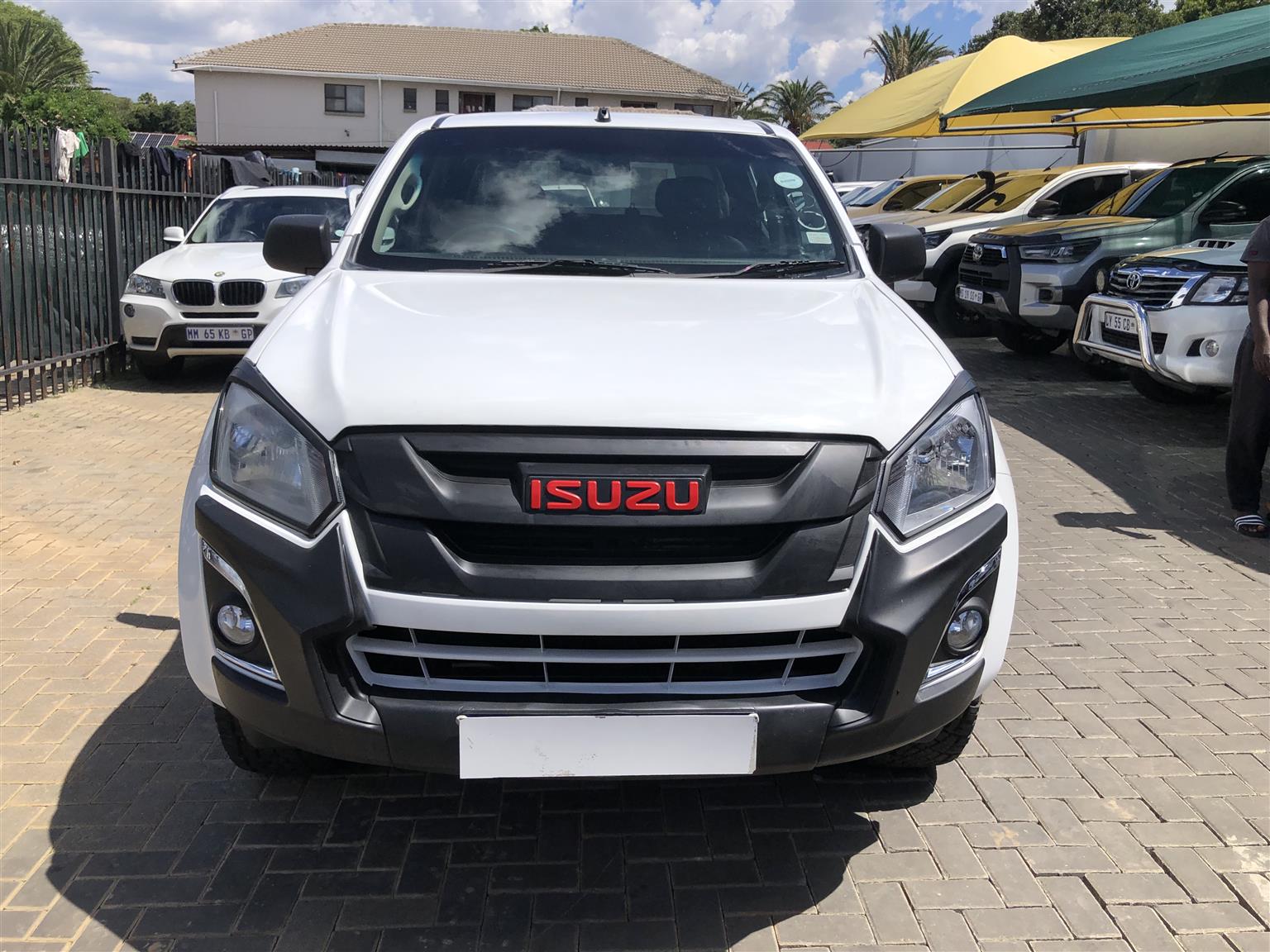 Used 2021 Isuzu D-Max Gen 6 250 double cab Hi-Ride manual - Private Seller