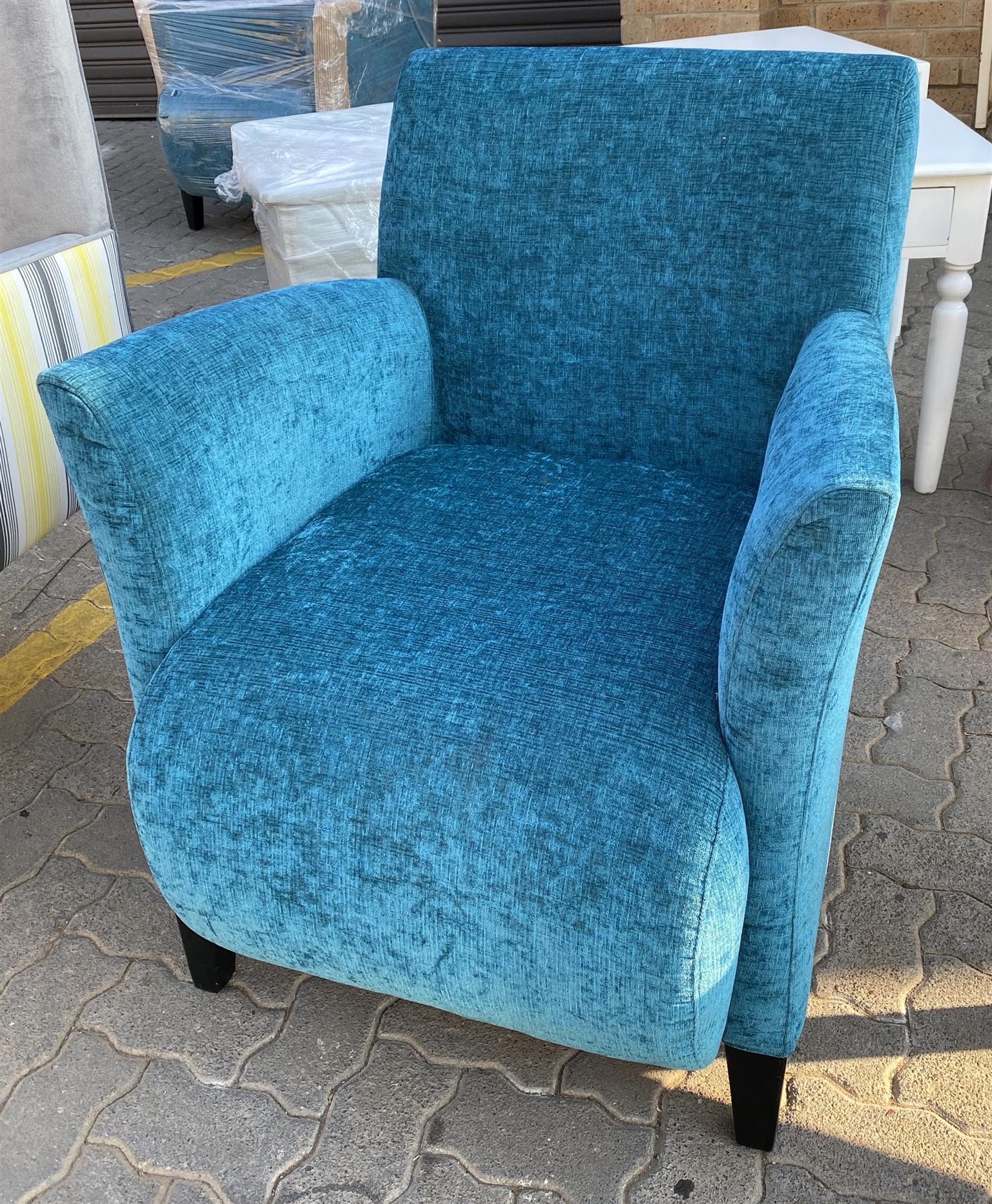 gorgeous occasional chairs for sale  junk mail