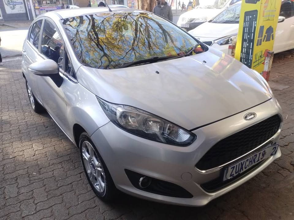 2017 FIRD FIESTA 1,0 ECOBOOST MANUAL