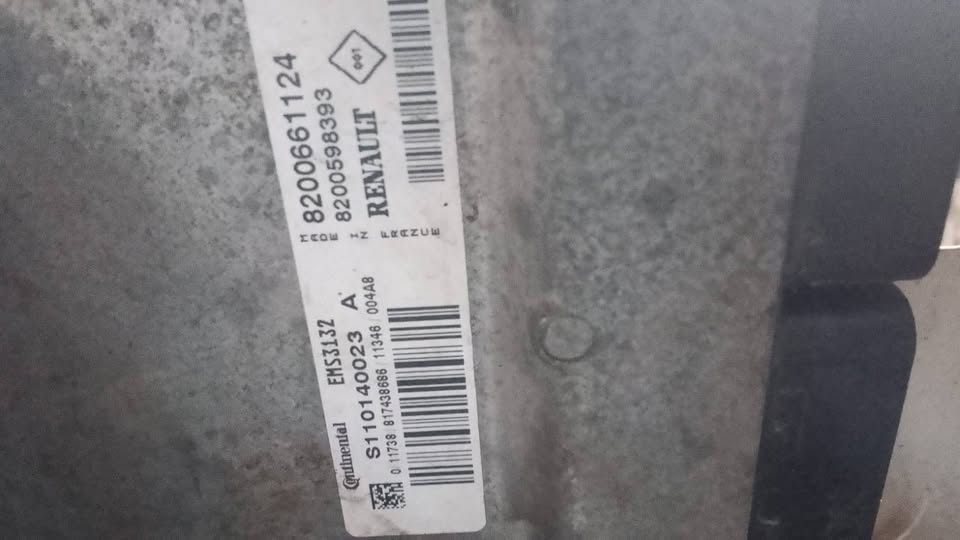 Renault Np200 lockset - Private Seller Renault Np200 lockset - Private Seller
