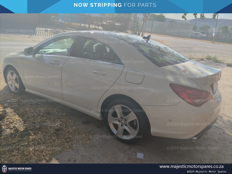 2013 Mercedes CLA 200 W117 stripping used spares parts for sale