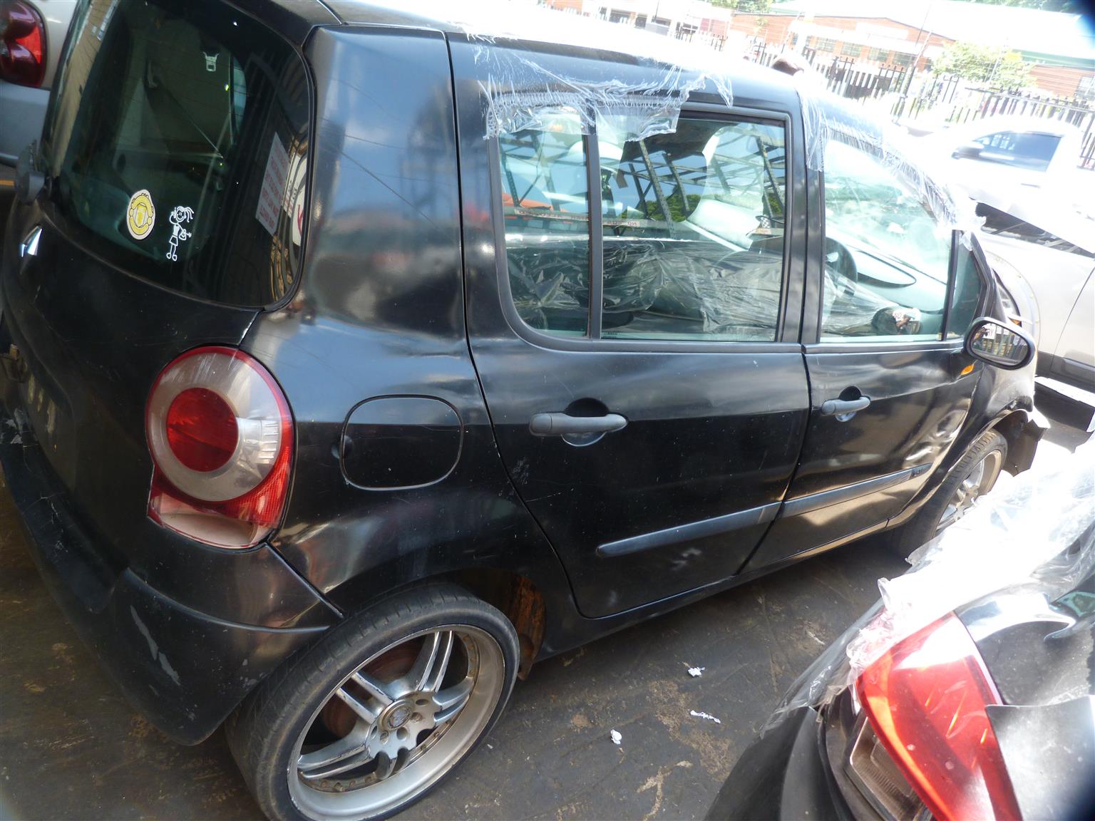 Renault Modus 1.2 Authentique Manual Black - 2006 STRIPPING FOR SPARES - Private Seller Renault Modus 1.2 Authentique Manual Black - 2006 STRIPPING FOR SPARES - Private Seller