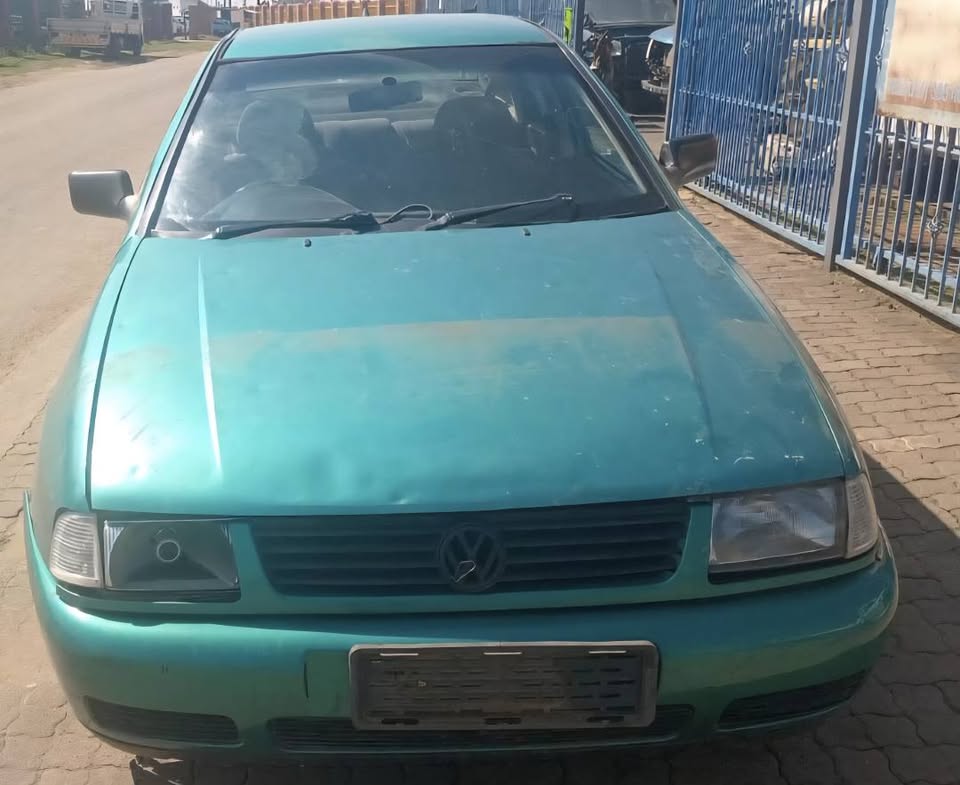 VW Polo Classic 1.6 Stripping For Spare Parts - Private Seller VW Polo Classic 1.6 Stripping For Spare Parts - Private Seller
