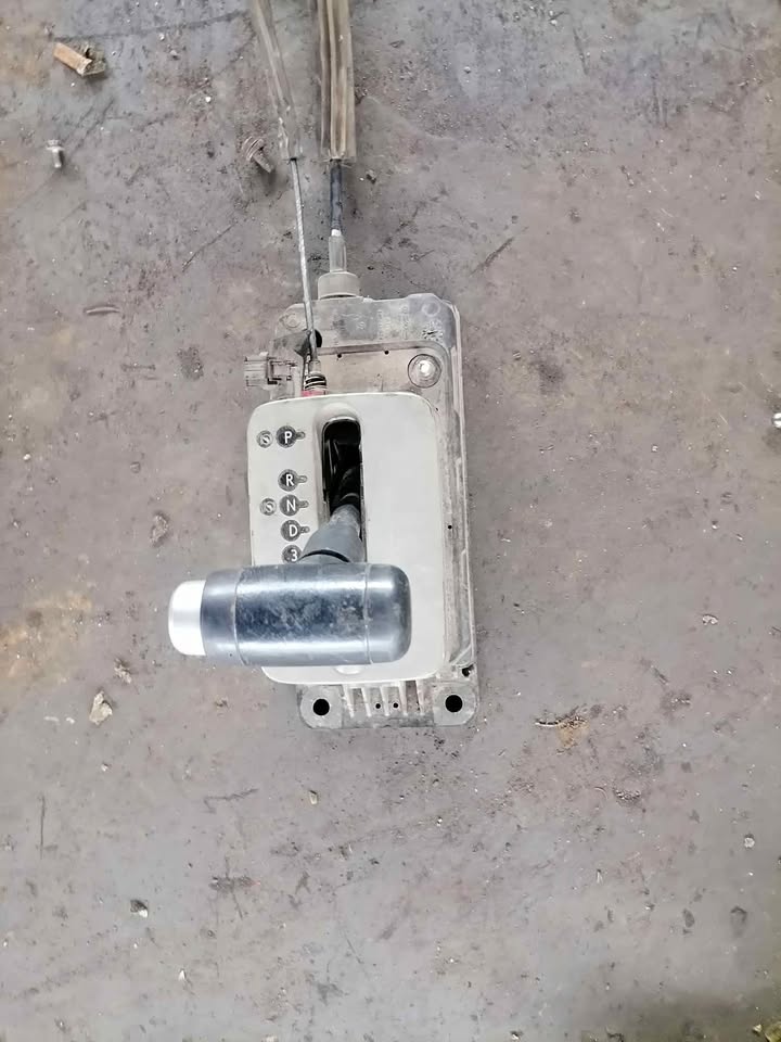 Audi A4 Gearlever - Private Seller