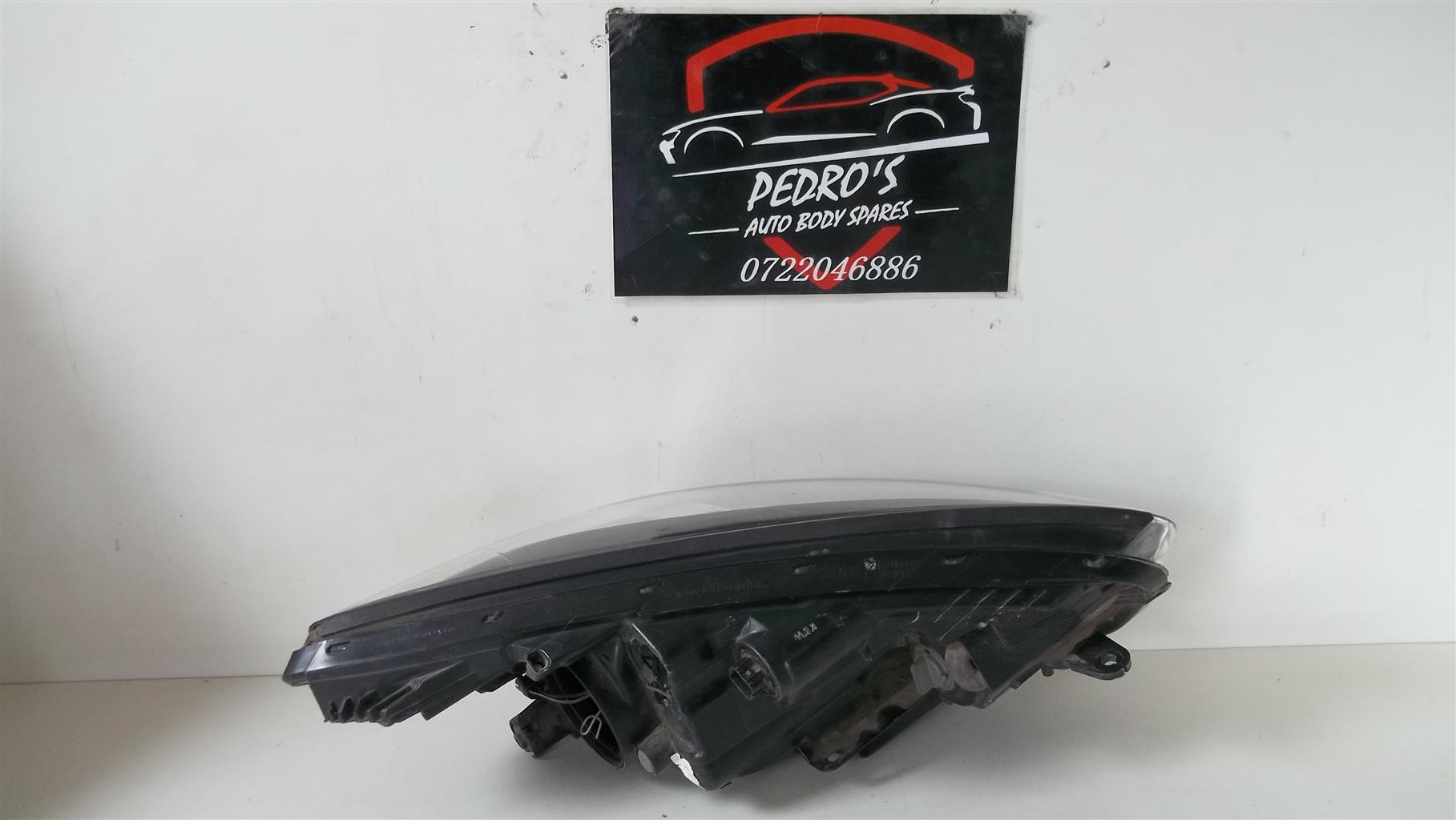 Kia Picanto left headlight - Private Seller Kia Picanto left headlight - Private Seller