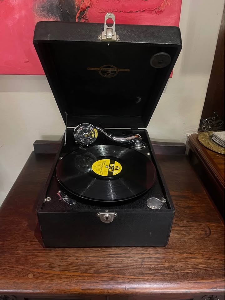 Unique Antique Furniture Pieces @DKY Elements