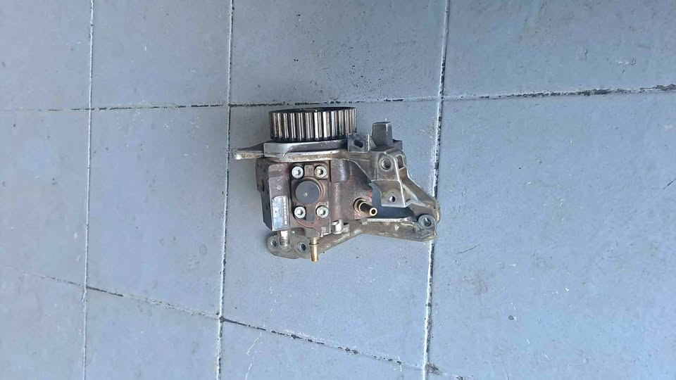 Injector pump Ford Fiesta 2005 - Private Seller Injector pump Ford Fiesta 2005 - Private Seller