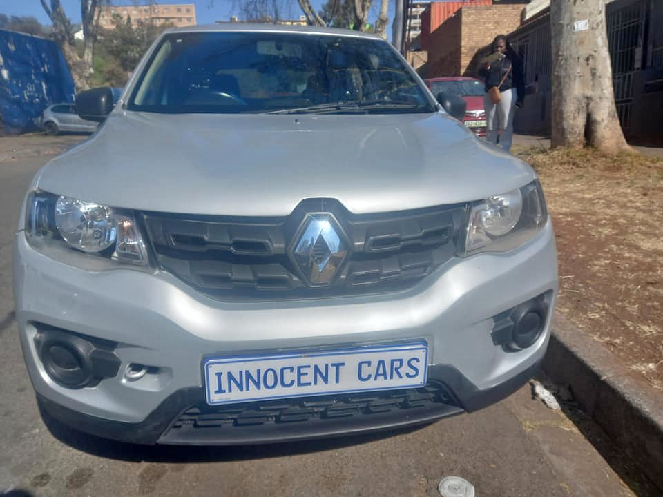 2019 RENAULT KWID 1.0 ENGINE PETROL, MANUAL, 56000KMS SILVER COLOR 2019 RENAULT KWID 1.0 ENGINE PETROL, MANUAL, 56000KMS SILVER COLOR