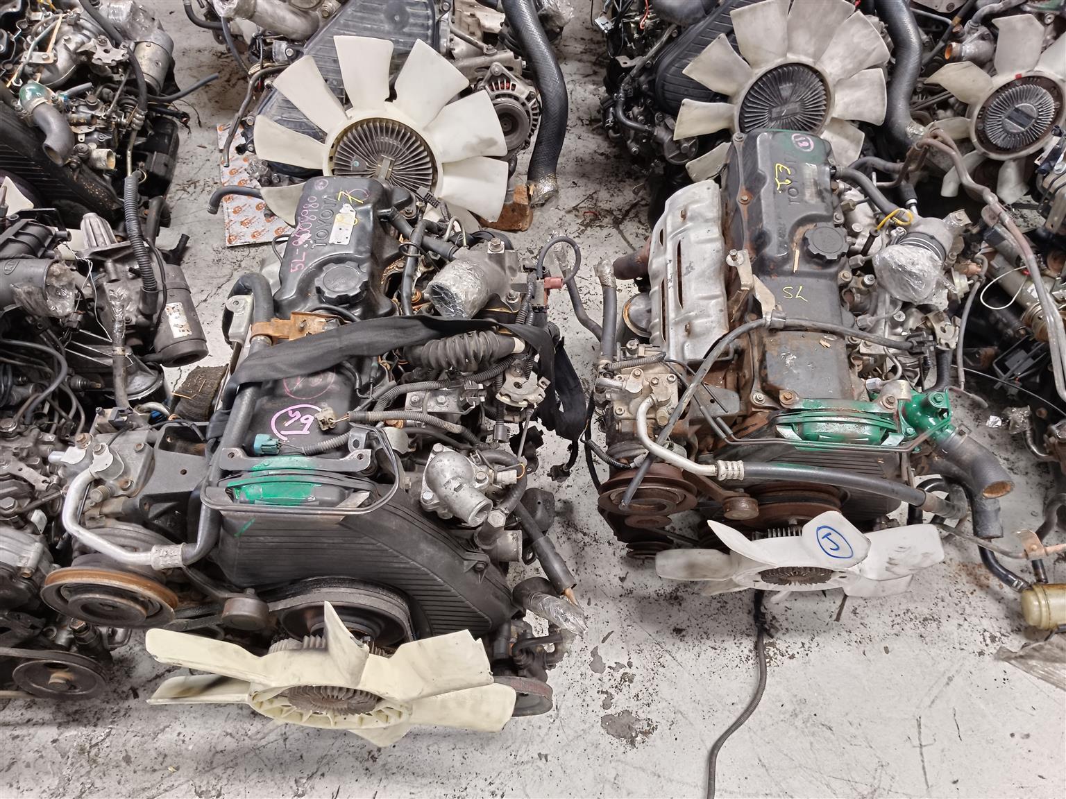 TOYOTA HILUX 5L ENGINES FOR SALE - Private Seller