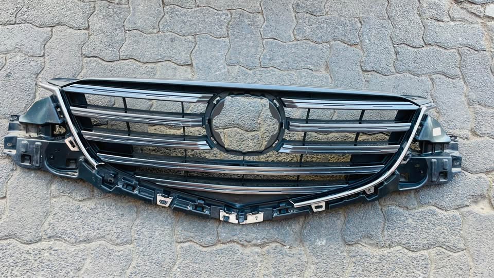 Mazda CX5 grill - Private Seller