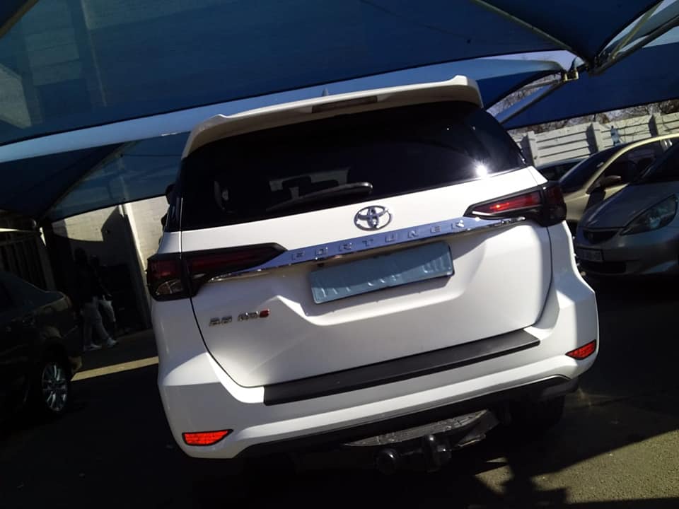 2019 TOYOTA FORTUNE GD6 2.8 WHITE COLOR AUTOMATIC DIESEL PRICE