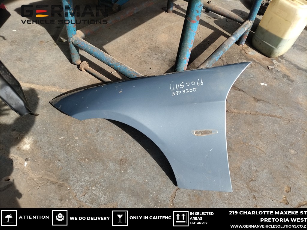 BMW 320d E90 Front Fender for sale Used OEM Body Panel - Private Seller