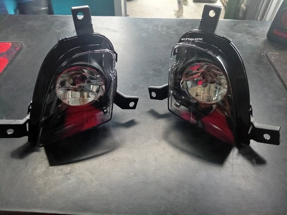 BMW E90 FOG LIGHTS FOR SALE - Private Seller BMW E90 FOG LIGHTS FOR SALE - Private Seller