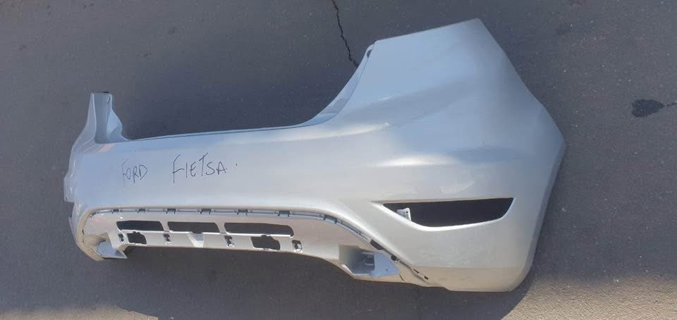 Ford Fiesta back bumper - Private Seller Ford Fiesta back bumper - Private Seller