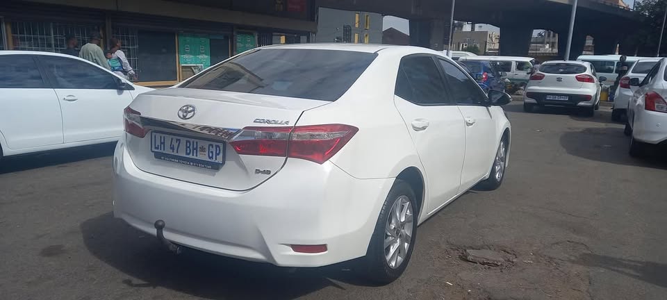2017 TOYOTA PRESTIGE 1.4  DIESEL, MANUAL TRANSMISSION, WHITE COLOUR, MILEAGE