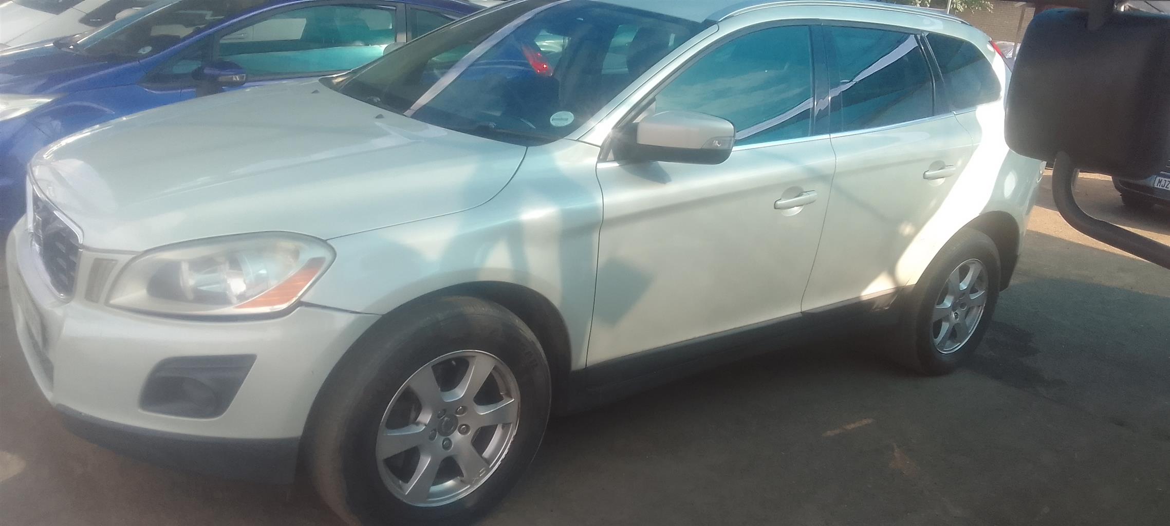 Used 2011 Volvo V60 2.0T Powershift - Private Seller Used 2011 Volvo V60 2.0T Powershift - Private Seller