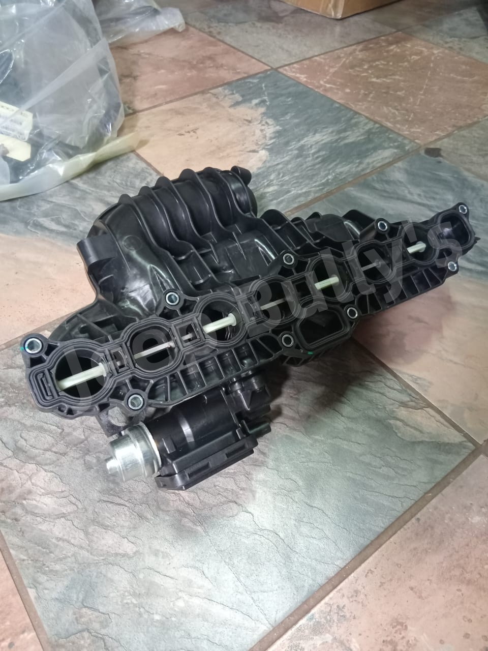 Jeep Wrangler JK 2.8 | New | Intake Manifold - Jeep Spares - Private Seller Jeep Wrangler JK 2.8 | New | Intake Manifold - Jeep Spares - Private Seller
