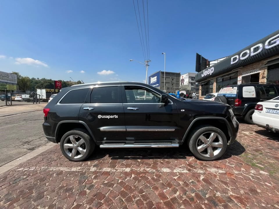 Jeep Grand Cherokee 3.6 WK2 – Spare Parts Available - Private Seller Jeep Grand Cherokee 3.6 WK2 – Spare Parts Available - Private Seller