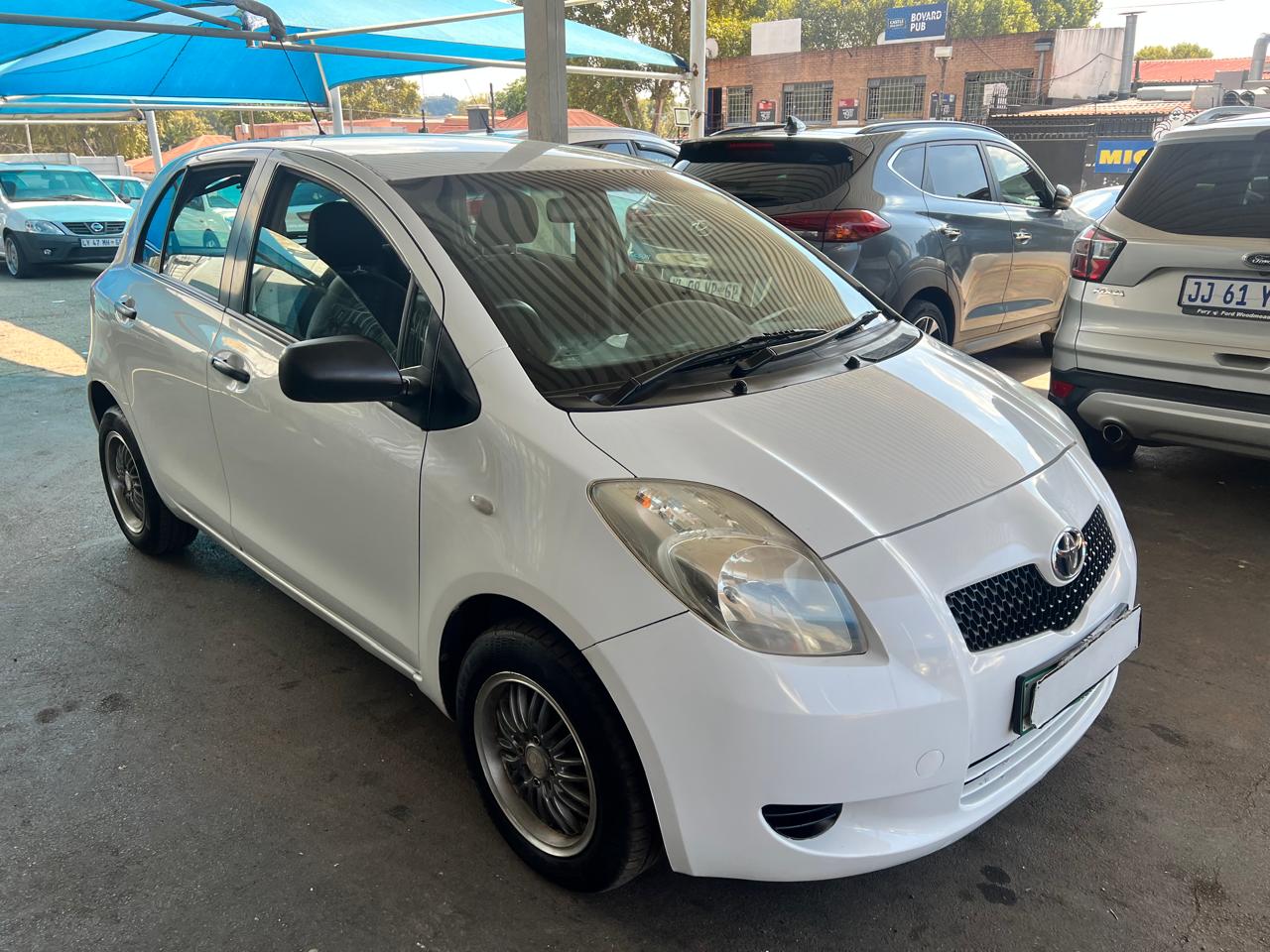 2012 TOYOTA YARIS T3 HATCHBACK Transmission: Manual Mileage: 102000km Petrol 2012 TOYOTA YARIS T3 HATCHBACK Transmission: Manual Mileage: 102000km Petrol