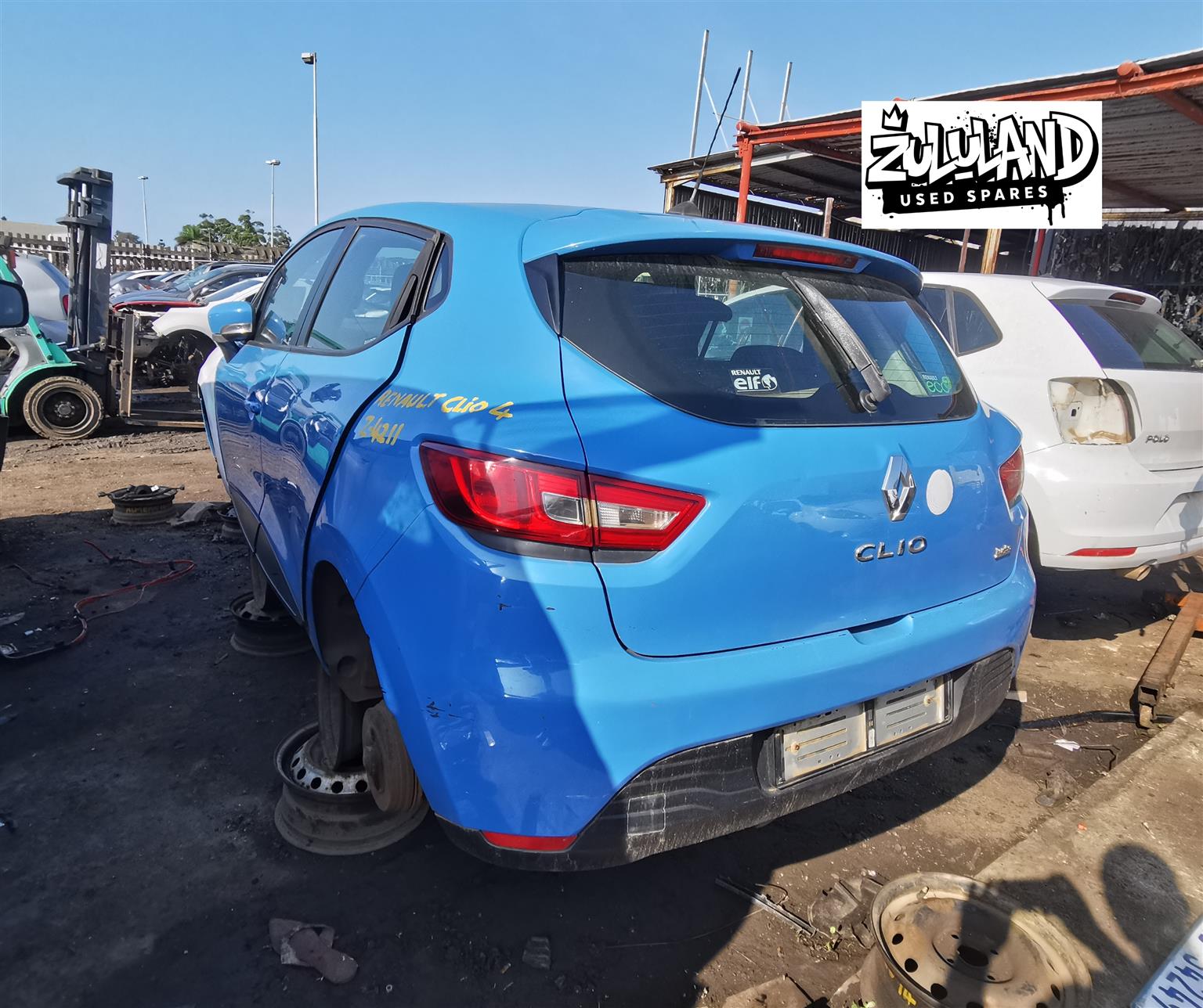 2015 Clio IV - Stripping for Spares