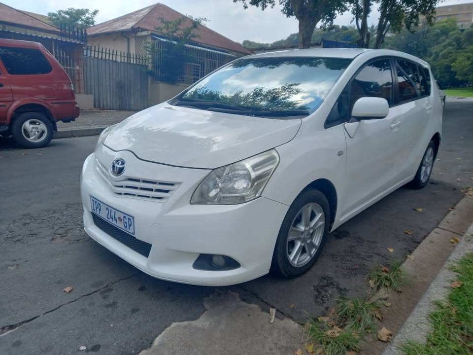 2011 Toyota Verso 1.8 Engine Petrol, Manual,  Call Innocent  White Color