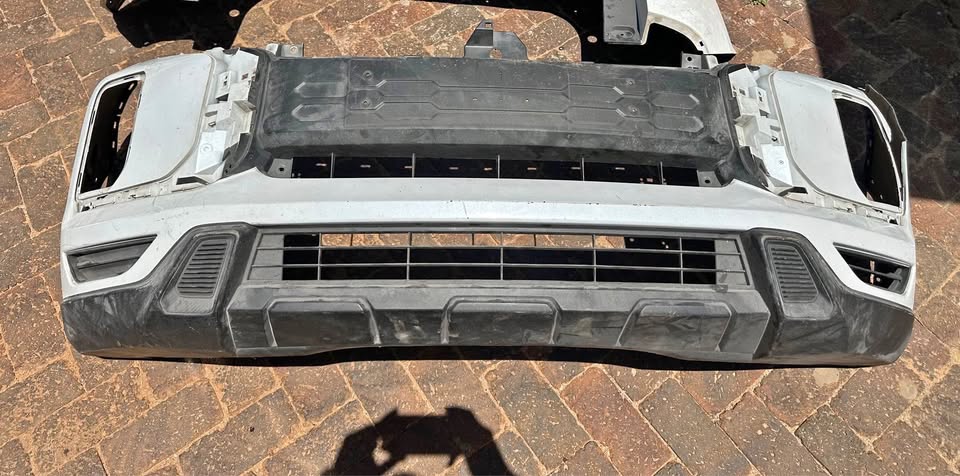 Mitsubishi ASX 2020 upwards front bumper - Private Seller Mitsubishi ASX 2020 upwards front bumper - Private Seller