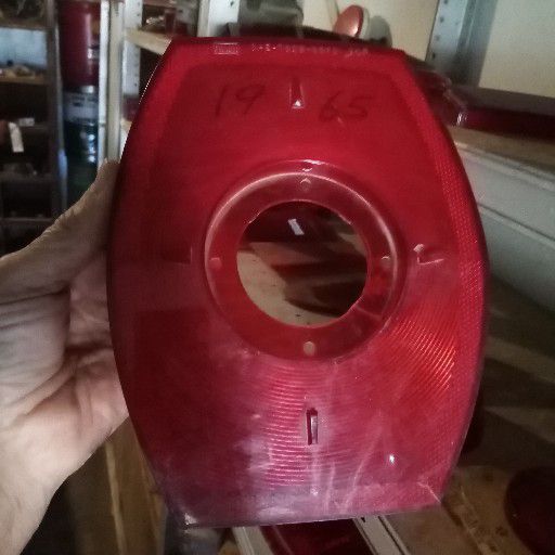 Galaxie 1965, tail light lens - Private Seller Galaxie 1965, tail light lens - Private Seller