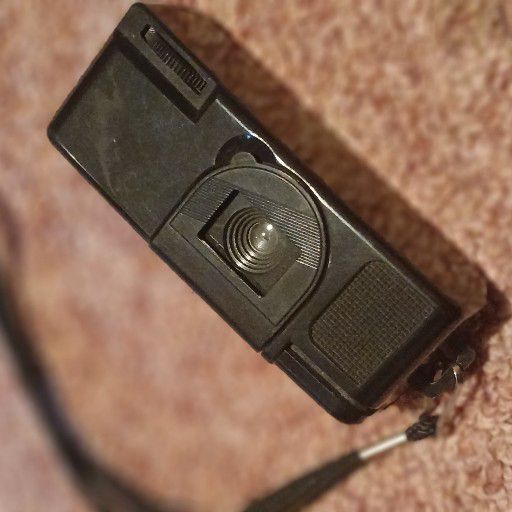 Small camera, like new Small camera, like new
