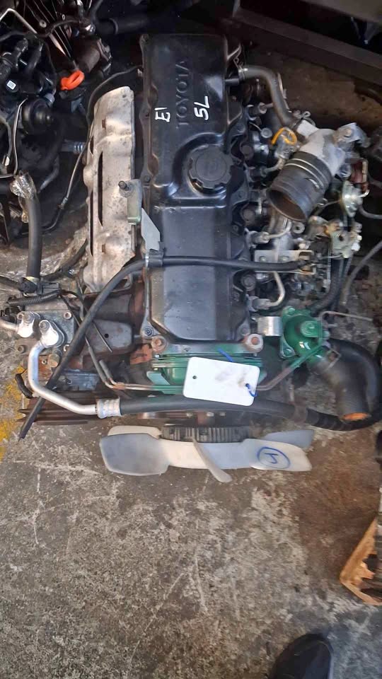 TOYOTA 5L ENGINE FOR SALE - Private Seller TOYOTA 5L ENGINE FOR SALE - Private Seller