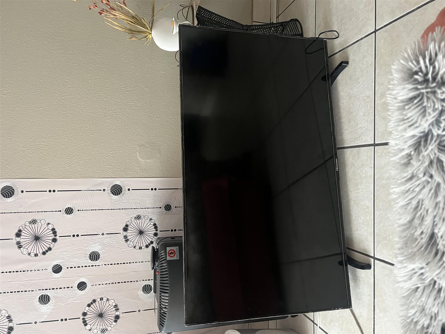 Hi Sense 72 inch TV