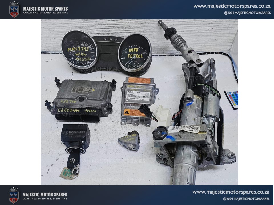 Mercedes ml350 m272 2005 auto lockset for sale MAJ3393 - Private Seller