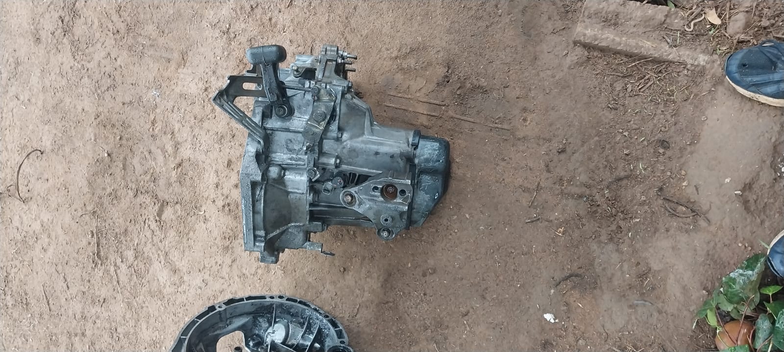 Manual petrol gearbox citroen c3 - Private Seller
