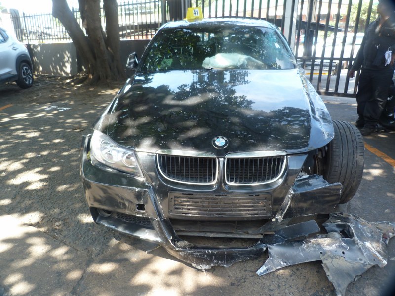 BMW 320i E90 Sport Manual Black - 2009 STRIPPING FOR SPARES - Private Seller BMW 320i E90 Sport Manual Black - 2009 STRIPPING FOR SPARES - Private Seller