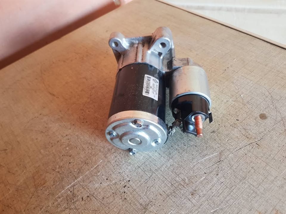 NEW RENAULT OR NISSAN STARTER MOTOR FORSALE