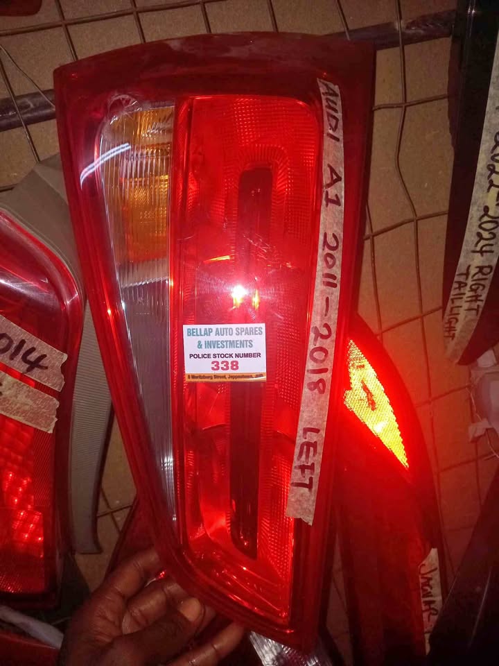 Audi A1 2011/18 left - Private Seller