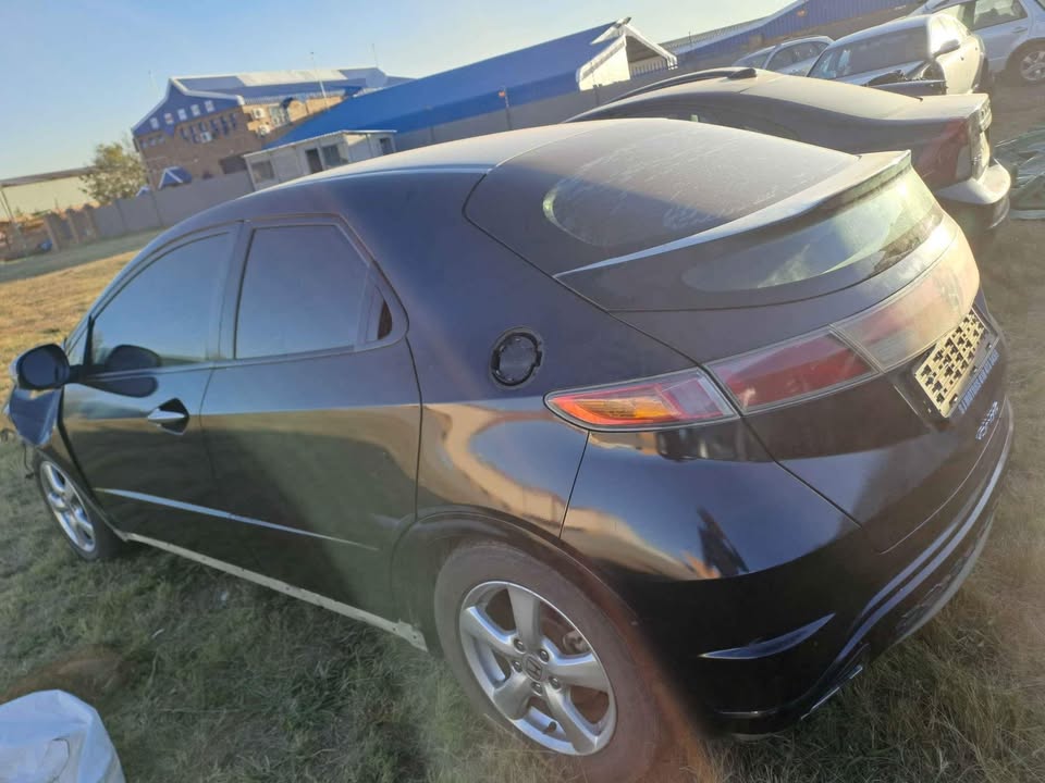 Honda Civic stripping for spares - Private Seller Honda Civic stripping for spares - Private Seller