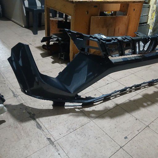 Mahindra xuv 3xo bumper - Private Seller Mahindra xuv 3xo bumper - Private Seller