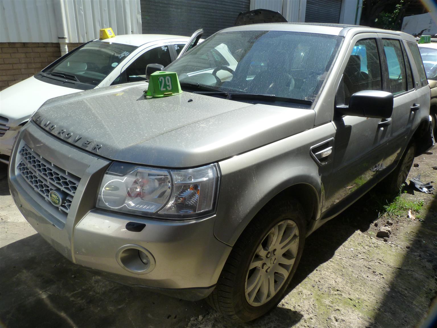 Land Rover Freelander2 LF S TD4 - 2010 - Private Seller Land Rover Freelander2 LF S TD4 - 2010 - Private Seller