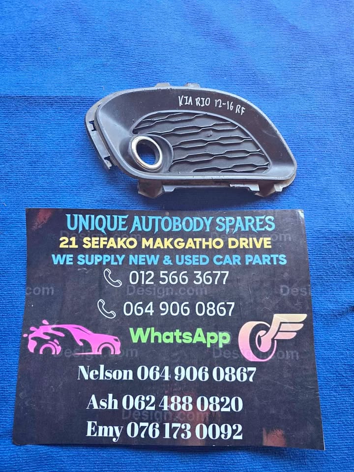 Kia Rio 2012 – 2016 Right Front Fog Cover Kia Rio 2012 – 2016 Right Front Fog Cover