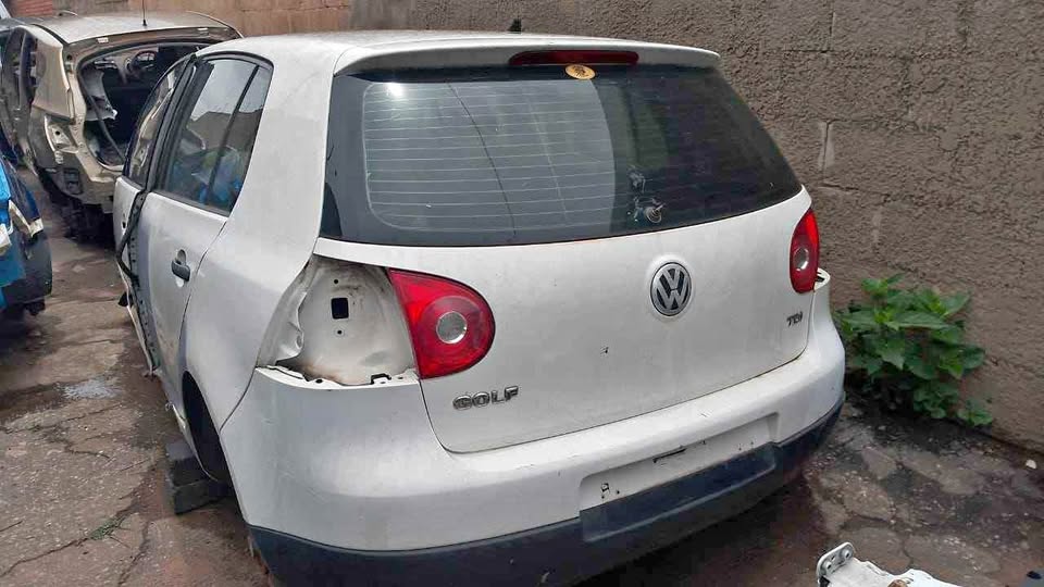 VW golf 5 GTI Stripping For Spares VW golf 5 GTI Stripping For Spares