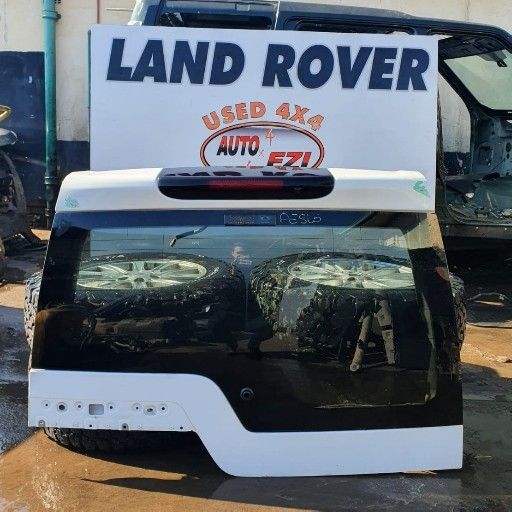 Land rover discovery 4 top tailgate shell – White in colour