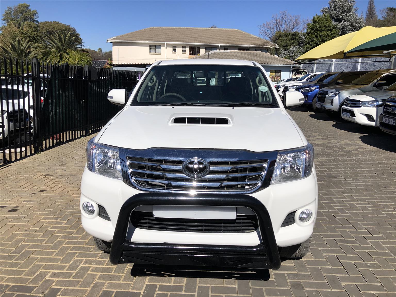 Used 2014 Toyota Hilux 2.5D-4D double cab 4x4 SRX - Private Seller Used 2014 Toyota Hilux 2.5D-4D double cab 4x4 SRX - Private Seller