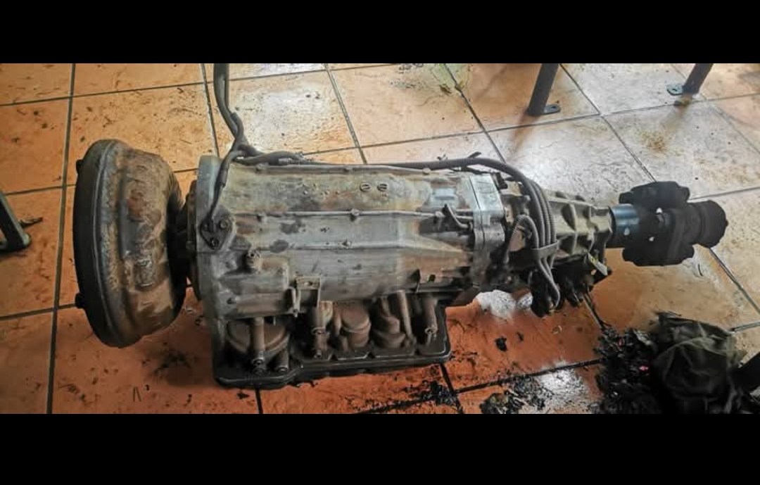 Nissan 350z auto transmission - Private Seller