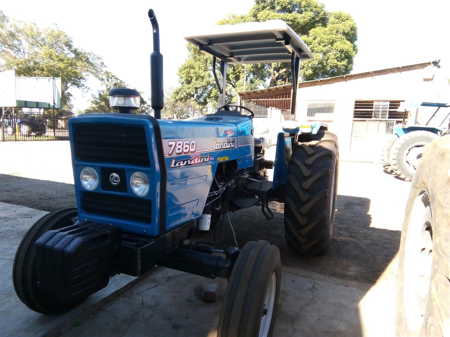 S3047 2008 Blue Landini 7860 53kW/71Hp 2x4 Pre-Owned Tractor