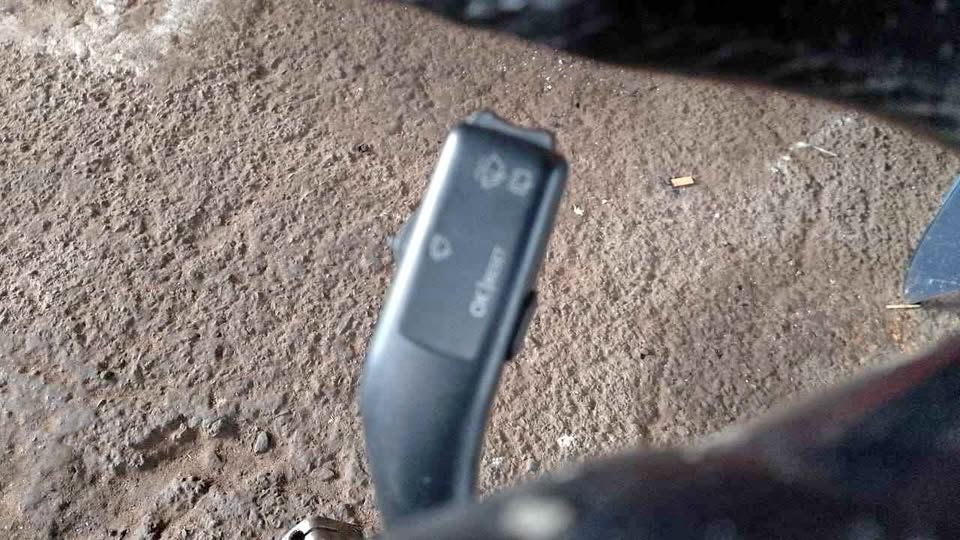 VW golf 5 2.0 TDI wiper switch
