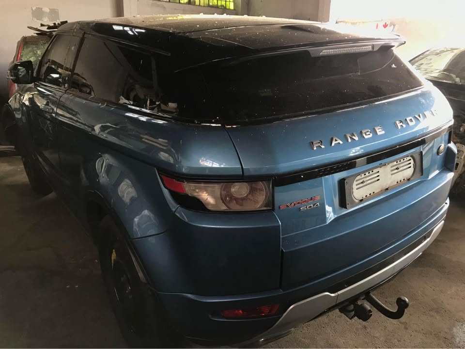 Range Rover Stripping for spares - Private Seller Range Rover Stripping for spares - Private Seller
