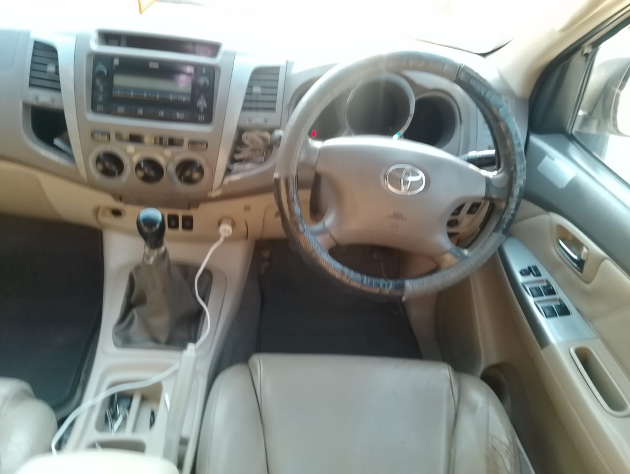 2007 Toyota Fortuner SUV 7Seater 3.0 D4D Diesel Manual 300,000km Leather Seats,