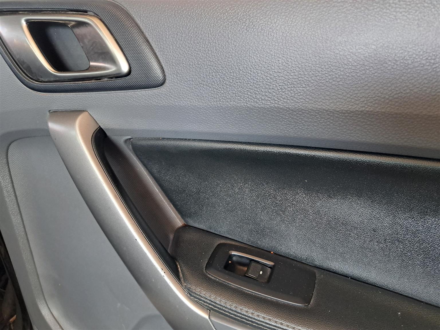 FORD RANGER 2.2 XLT DOUBLE CAB AUTO